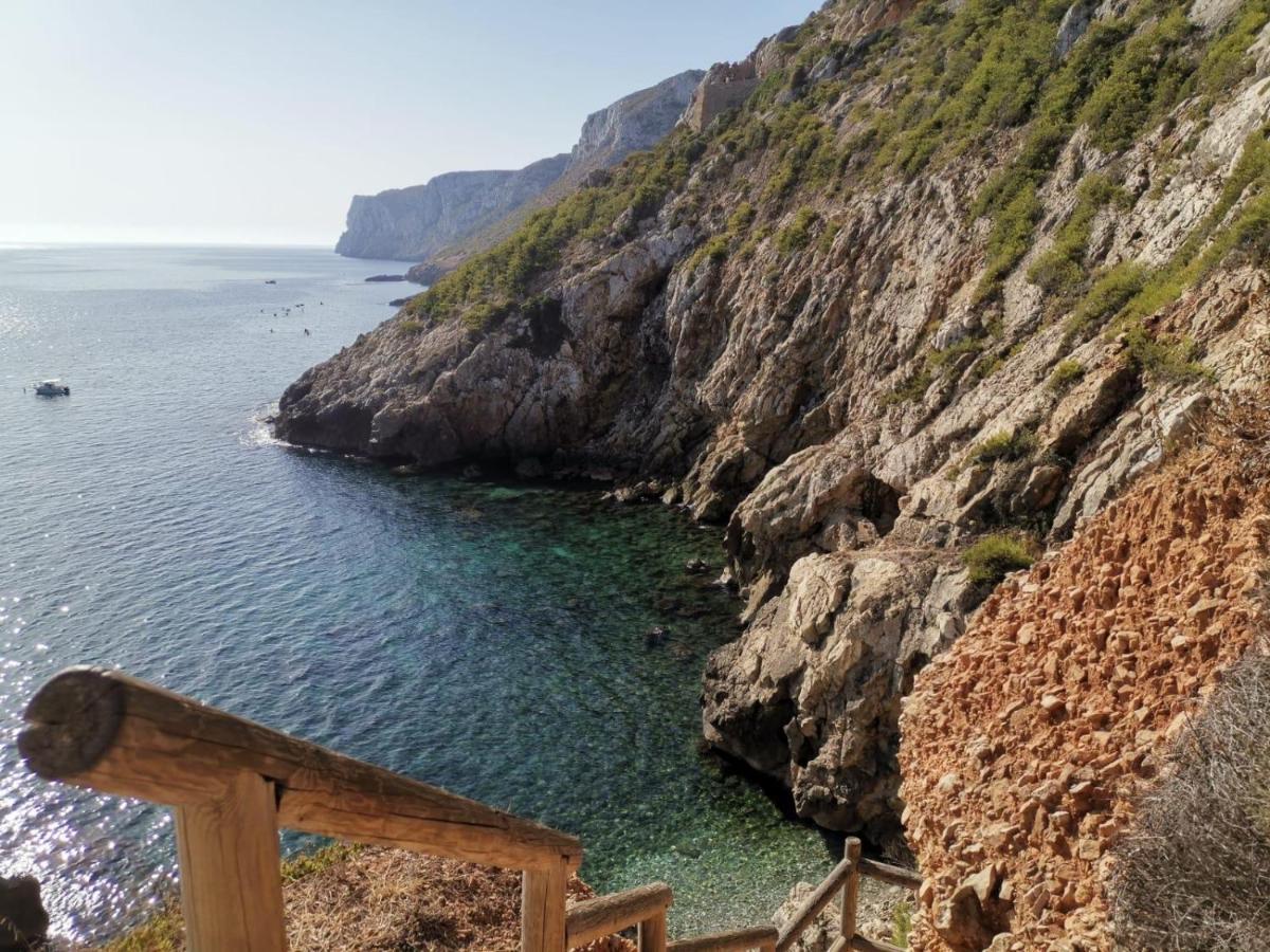 Chez Berna - Se Alquila Habitacion Denia Bagian luar foto